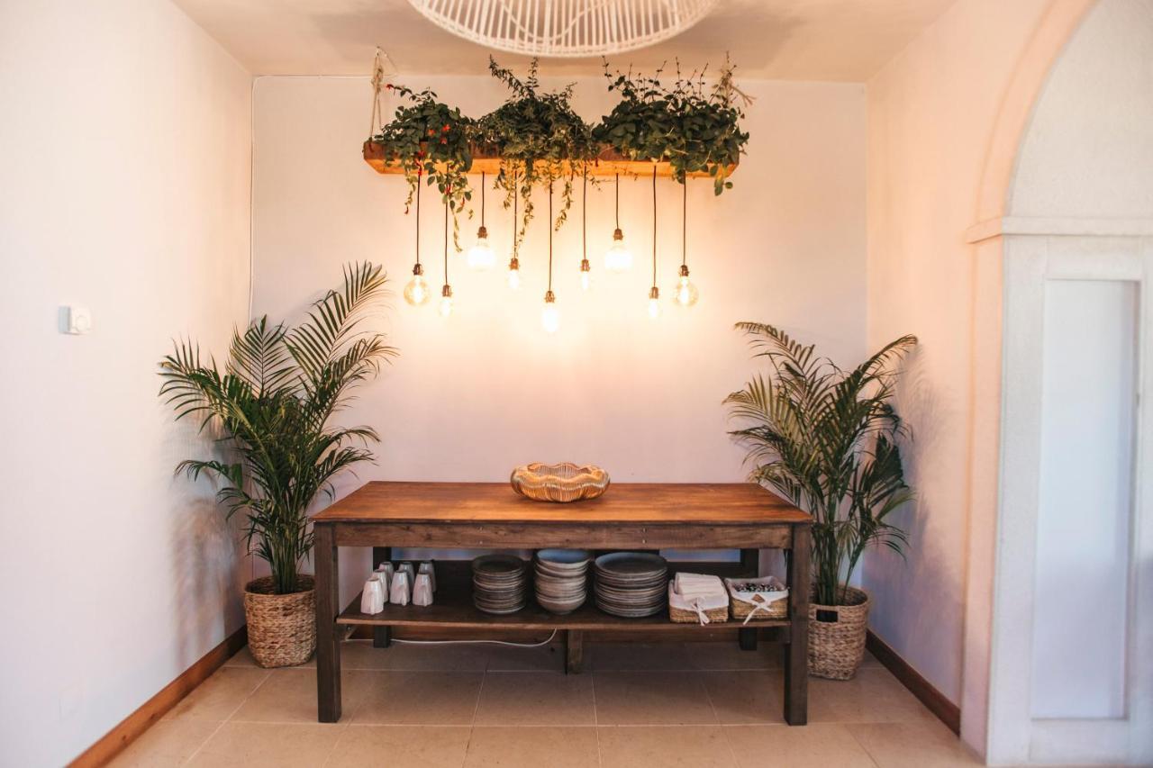 Dreamsea Surf Guest House Gouveia  Esterno foto